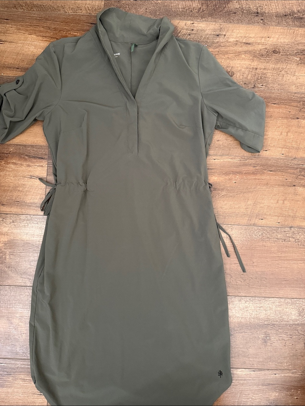 Royal Robbins Olive Green V‑Neck Drawstring Midi Dress